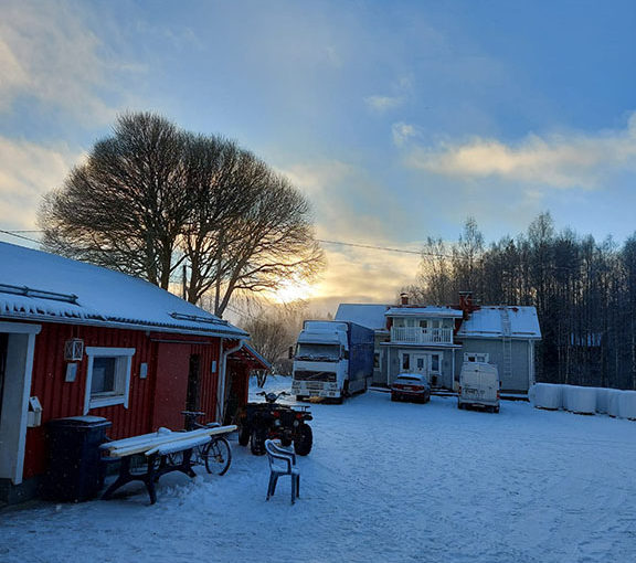 Hyvää alkanutta vuotta kaikille Tienpolvesta!